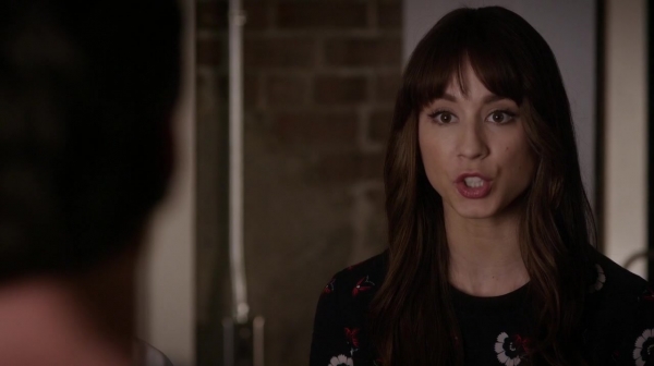 Pretty_Little_Liars_S06E13_The_Gloves_Are_On_720p_WEB-DL_DD5_1_H_264-NTb_1919.jpg