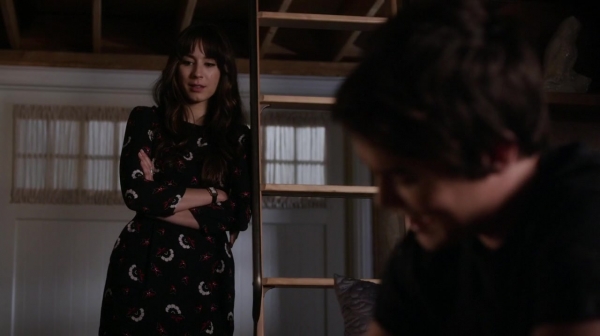 Pretty_Little_Liars_S06E13_The_Gloves_Are_On_720p_WEB-DL_DD5_1_H_264-NTb_2047.jpg