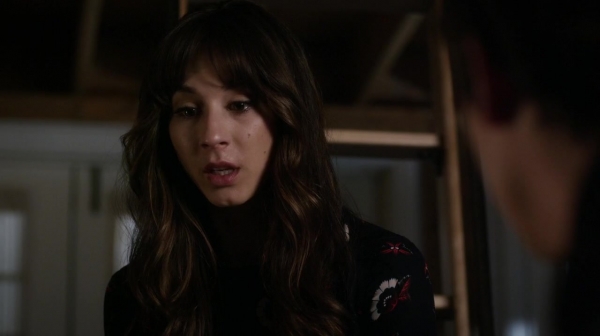 Pretty_Little_Liars_S06E13_The_Gloves_Are_On_720p_WEB-DL_DD5_1_H_264-NTb_2143.jpg