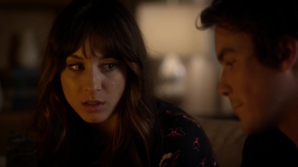 Pretty_Little_Liars_S06E13_The_Gloves_Are_On_720p_WEB-DL_DD5_1_H_264-NTb_2342.jpg
