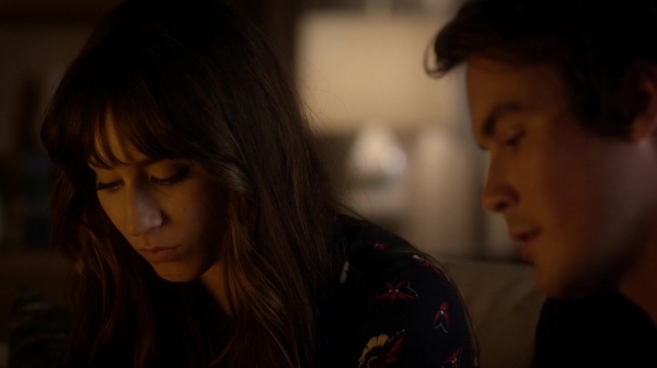 Pretty_Little_Liars_S06E13_The_Gloves_Are_On_720p_WEB-DL_DD5_1_H_264-NTb_2350.jpg