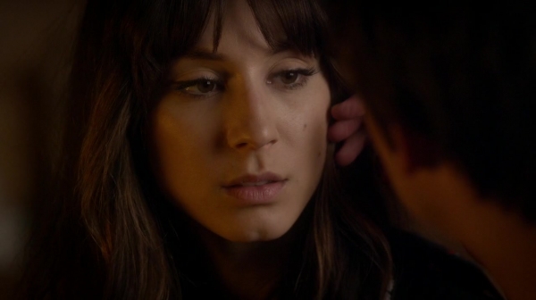 Pretty_Little_Liars_S06E13_The_Gloves_Are_On_720p_WEB-DL_DD5_1_H_264-NTb_2395.jpg
