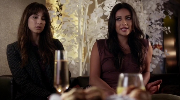 Pretty_Little_Liars_S06E14_New_Guys_New_Lies_REPACK_720p_WEB-DL_DD5_1_H_264-NTb_0149.jpg
