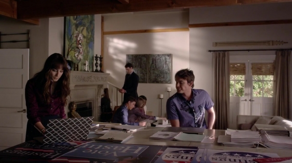 Pretty_Little_Liars_S06E14_New_Guys_New_Lies_REPACK_720p_WEB-DL_DD5_1_H_264-NTb_0516.jpg