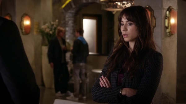 Pretty_Little_Liars_S06E14_New_Guys_New_Lies_REPACK_720p_WEB-DL_DD5_1_H_264-NTb_1158.jpg