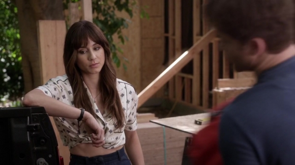 Pretty_Little_Liars_S06E14_New_Guys_New_Lies_REPACK_720p_WEB-DL_DD5_1_H_264-NTb_1723.jpg