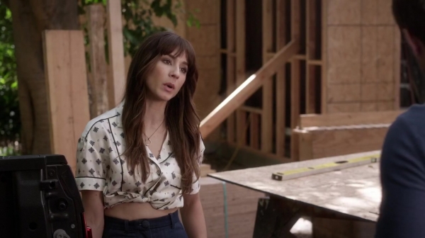 Pretty_Little_Liars_S06E14_New_Guys_New_Lies_REPACK_720p_WEB-DL_DD5_1_H_264-NTb_1732.jpg