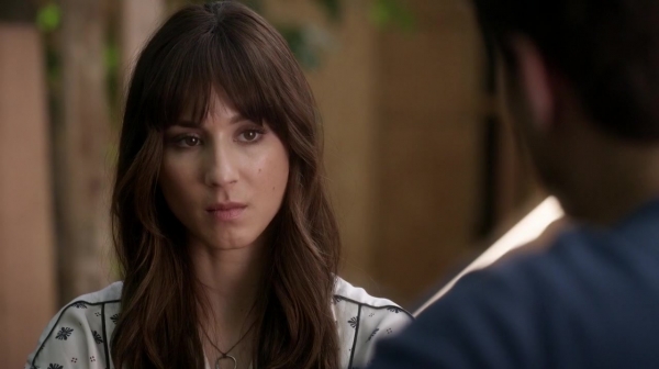 Pretty_Little_Liars_S06E14_New_Guys_New_Lies_REPACK_720p_WEB-DL_DD5_1_H_264-NTb_1755.jpg