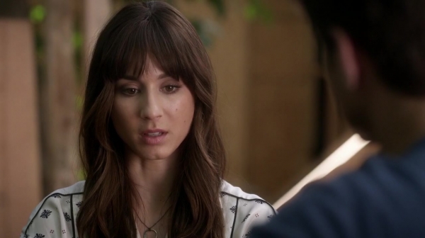 Pretty_Little_Liars_S06E14_New_Guys_New_Lies_REPACK_720p_WEB-DL_DD5_1_H_264-NTb_1758.jpg