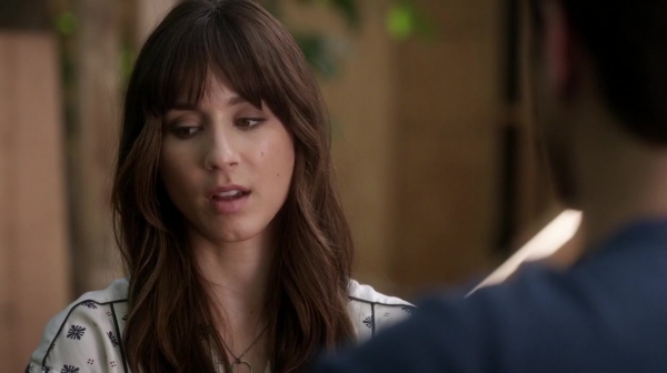 Pretty_Little_Liars_S06E14_New_Guys_New_Lies_REPACK_720p_WEB-DL_DD5_1_H_264-NTb_1769.jpg