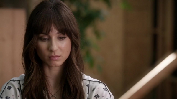 Pretty_Little_Liars_S06E14_New_Guys_New_Lies_REPACK_720p_WEB-DL_DD5_1_H_264-NTb_1778.jpg