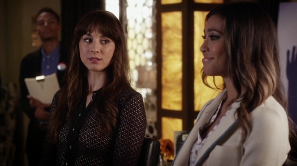 Pretty_Little_Liars_S06E14_New_Guys_New_Lies_REPACK_720p_WEB-DL_DD5_1_H_264-NTb_2137.jpg