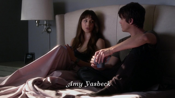 Pretty_Little_Liars_S06E15_Do_Not_Disturb_720p_WEB-DL_DD5_1_H_264-NTb_0321.jpg