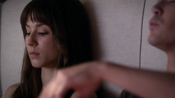 Pretty_Little_Liars_S06E15_Do_Not_Disturb_720p_WEB-DL_DD5_1_H_264-NTb_0341.jpg