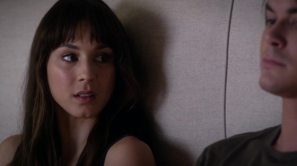Pretty_Little_Liars_S06E15_Do_Not_Disturb_720p_WEB-DL_DD5_1_H_264-NTb_0349.jpg