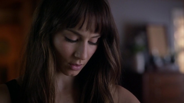 Pretty_Little_Liars_S06E15_Do_Not_Disturb_720p_WEB-DL_DD5_1_H_264-NTb_0415.jpg