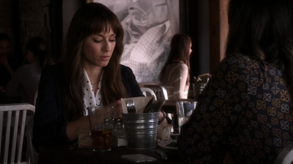 Pretty_Little_Liars_S06E15_Do_Not_Disturb_720p_WEB-DL_DD5_1_H_264-NTb_1103.jpg