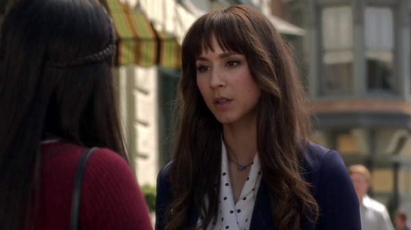 Pretty_Little_Liars_S06E15_Do_Not_Disturb_720p_WEB-DL_DD5_1_H_264-NTb_1596.jpg
