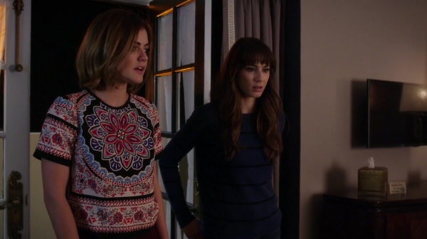 Pretty_Little_Liars_S06E15_Do_Not_Disturb_720p_WEB-DL_DD5_1_H_264-NTb_2160.jpg