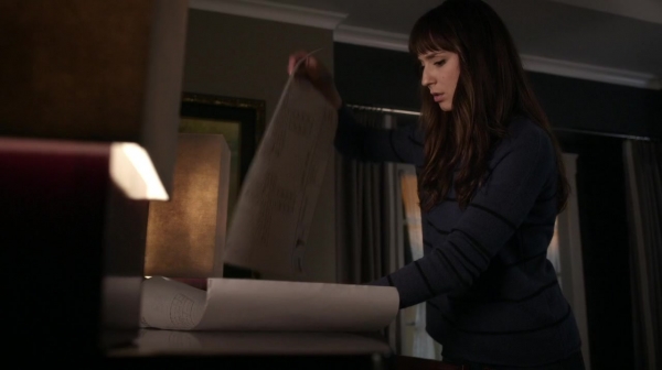 Pretty_Little_Liars_S06E15_Do_Not_Disturb_720p_WEB-DL_DD5_1_H_264-NTb_2402.jpg