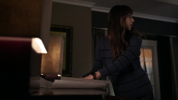 Pretty_Little_Liars_S06E15_Do_Not_Disturb_720p_WEB-DL_DD5_1_H_264-NTb_2421.jpg