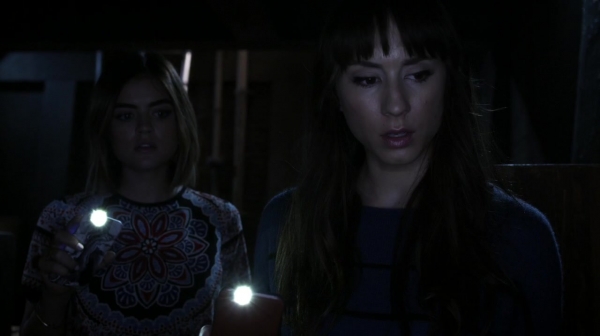 Pretty_Little_Liars_S06E16_Where_Somebody_Waits_for_Me_720p_WEB-DL_DD5_1_H_264-NTb_0130.jpg