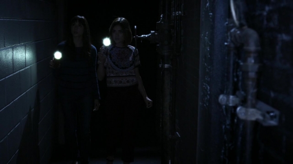 Pretty_Little_Liars_S06E16_Where_Somebody_Waits_for_Me_720p_WEB-DL_DD5_1_H_264-NTb_0143.jpg