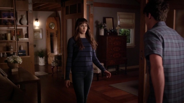 Pretty_Little_Liars_S06E16_Where_Somebody_Waits_for_Me_720p_WEB-DL_DD5_1_H_264-NTb_0252.jpg