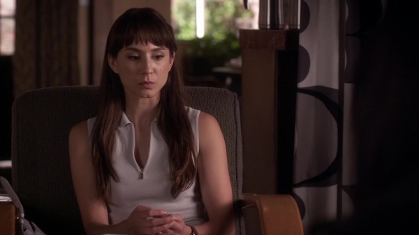 Pretty_Little_Liars_S06E16_Where_Somebody_Waits_for_Me_720p_WEB-DL_DD5_1_H_264-NTb_0460.jpg