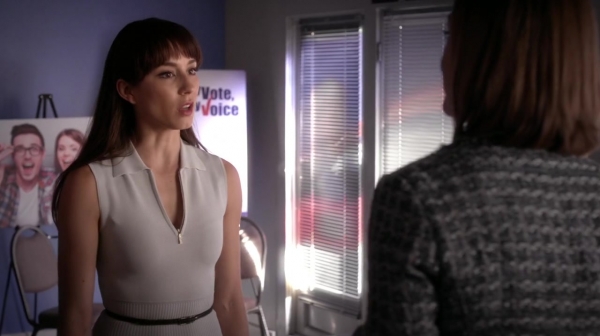 Pretty_Little_Liars_S06E16_Where_Somebody_Waits_for_Me_720p_WEB-DL_DD5_1_H_264-NTb_0581.jpg
