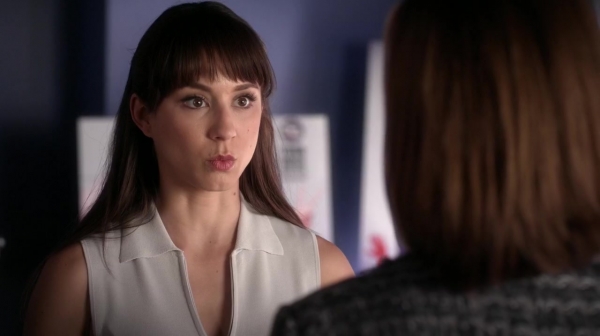 Pretty_Little_Liars_S06E16_Where_Somebody_Waits_for_Me_720p_WEB-DL_DD5_1_H_264-NTb_0593.jpg