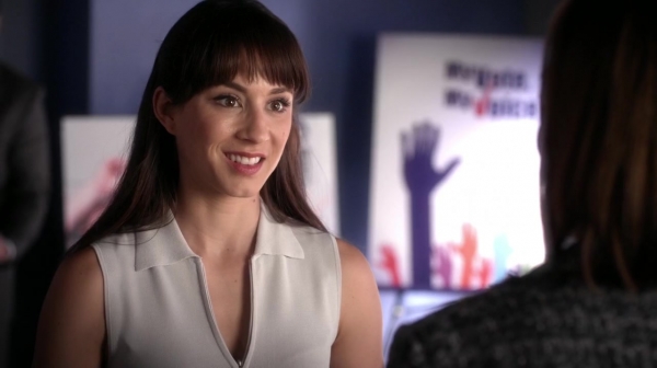 Pretty_Little_Liars_S06E16_Where_Somebody_Waits_for_Me_720p_WEB-DL_DD5_1_H_264-NTb_0602.jpg