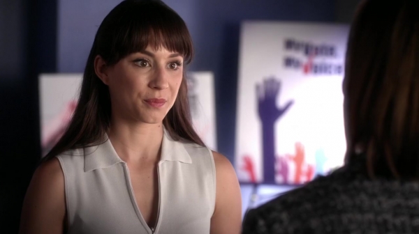 Pretty_Little_Liars_S06E16_Where_Somebody_Waits_for_Me_720p_WEB-DL_DD5_1_H_264-NTb_0603.jpg