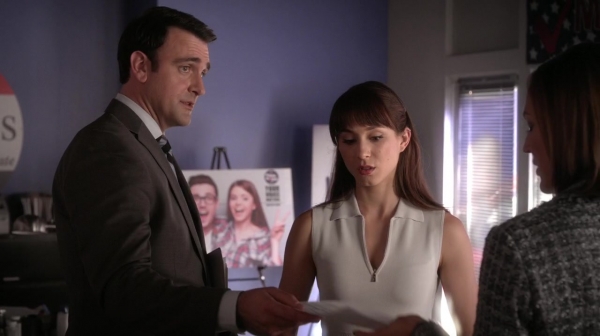 Pretty_Little_Liars_S06E16_Where_Somebody_Waits_for_Me_720p_WEB-DL_DD5_1_H_264-NTb_0611.jpg