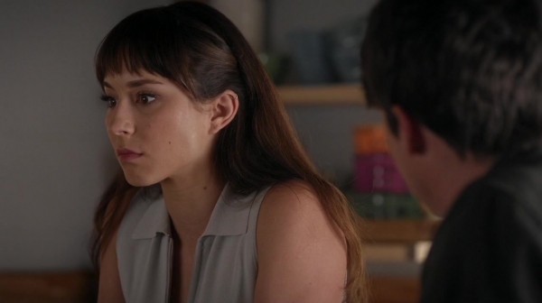 Pretty_Little_Liars_S06E16_Where_Somebody_Waits_for_Me_720p_WEB-DL_DD5_1_H_264-NTb_1326.jpg