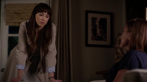 Pretty_Little_Liars_S06E16_Where_Somebody_Waits_for_Me_720p_WEB-DL_DD5_1_H_264-NTb_1949.jpg