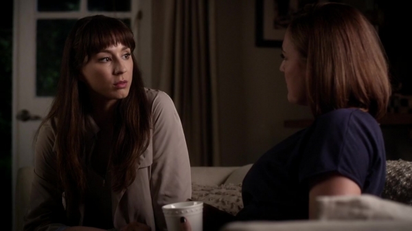 Pretty_Little_Liars_S06E16_Where_Somebody_Waits_for_Me_720p_WEB-DL_DD5_1_H_264-NTb_1974.jpg