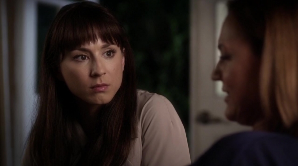Pretty_Little_Liars_S06E16_Where_Somebody_Waits_for_Me_720p_WEB-DL_DD5_1_H_264-NTb_2000.jpg