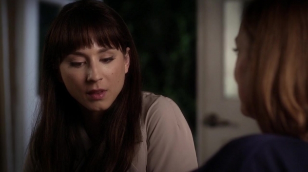 Pretty_Little_Liars_S06E16_Where_Somebody_Waits_for_Me_720p_WEB-DL_DD5_1_H_264-NTb_2005.jpg