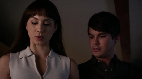 Pretty_Little_Liars_S06E16_Where_Somebody_Waits_for_Me_720p_WEB-DL_DD5_1_H_264-NTb_2483.jpg