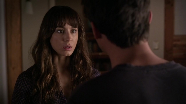 Pretty_Little_Liars_S06E17_We_ve_All_Got_Baggage_720p_WEB-DL_DD5_1_H_264-NTb_0197.jpg