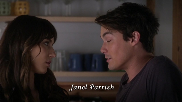 Pretty_Little_Liars_S06E17_We_ve_All_Got_Baggage_720p_WEB-DL_DD5_1_H_264-NTb_0224.jpg