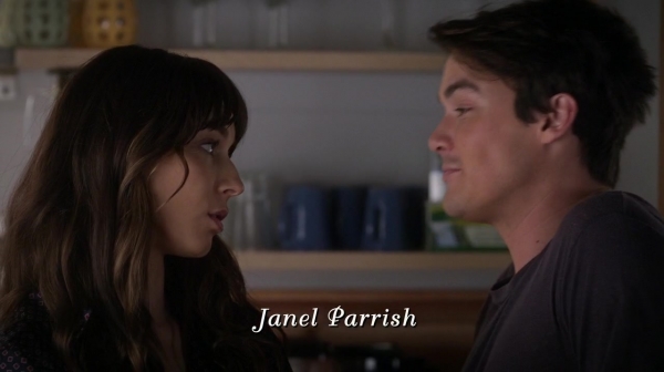 Pretty_Little_Liars_S06E17_We_ve_All_Got_Baggage_720p_WEB-DL_DD5_1_H_264-NTb_0225.jpg
