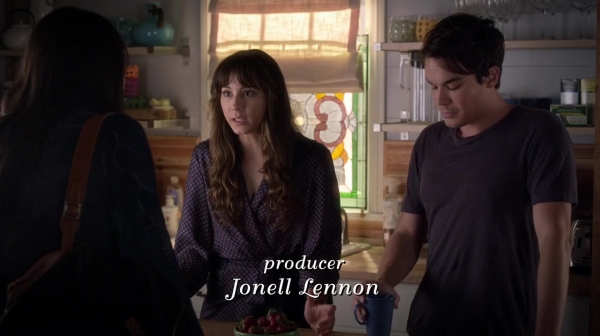 Pretty_Little_Liars_S06E17_We_ve_All_Got_Baggage_720p_WEB-DL_DD5_1_H_264-NTb_0269.jpg