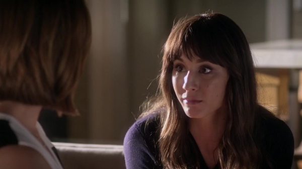 Pretty_Little_Liars_S06E17_We_ve_All_Got_Baggage_720p_WEB-DL_DD5_1_H_264-NTb_0644.jpg