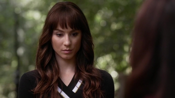 Pretty_Little_Liars_S06E17_We_ve_All_Got_Baggage_720p_WEB-DL_DD5_1_H_264-NTb_0867.jpg