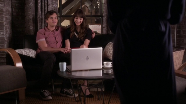 Pretty_Little_Liars_S06E17_We_ve_All_Got_Baggage_720p_WEB-DL_DD5_1_H_264-NTb_1287.jpg