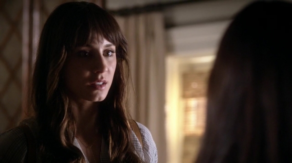 Pretty_Little_Liars_S06E17_We_ve_All_Got_Baggage_720p_WEB-DL_DD5_1_H_264-NTb_1810.jpg