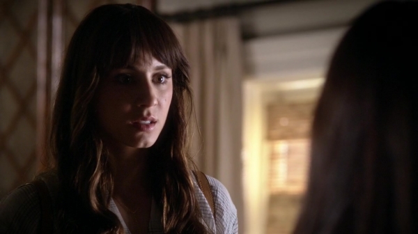 Pretty_Little_Liars_S06E17_We_ve_All_Got_Baggage_720p_WEB-DL_DD5_1_H_264-NTb_1811.jpg