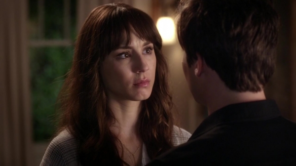 Pretty_Little_Liars_S06E17_We_ve_All_Got_Baggage_720p_WEB-DL_DD5_1_H_264-NTb_2393.jpg